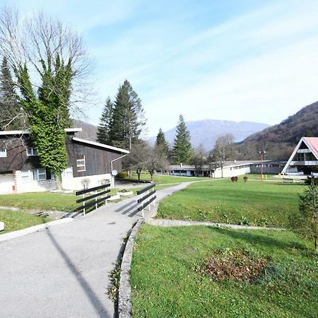 Np Sutjeska Paviljon A Hotel เทียนทิชเท ภายนอก รูปภาพ